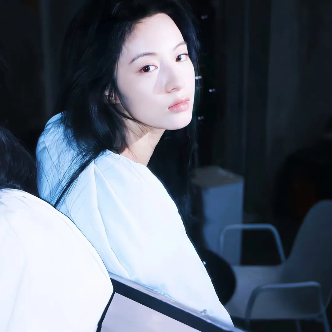 一笑随歌